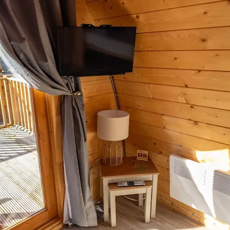 Woodland Lakes Riv Pod Campingplads *